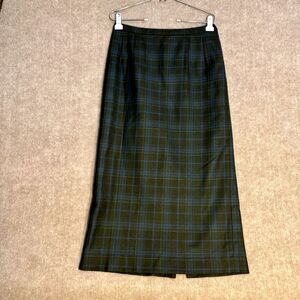 Pendleton Sz 12 Skirt Dark Wool Academia Preppy Goth School Uniform Tartan
